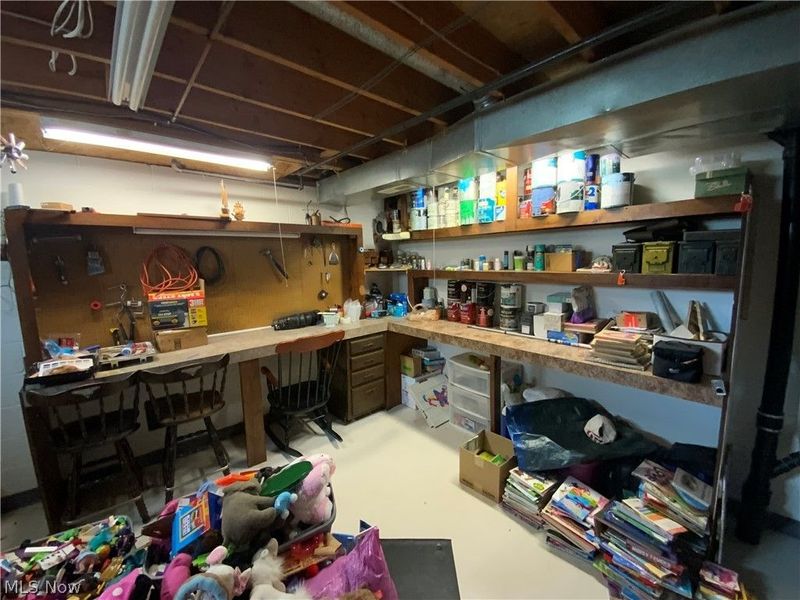 6922 Thornwood Street NW, Canton, OH 44718 Photo 47