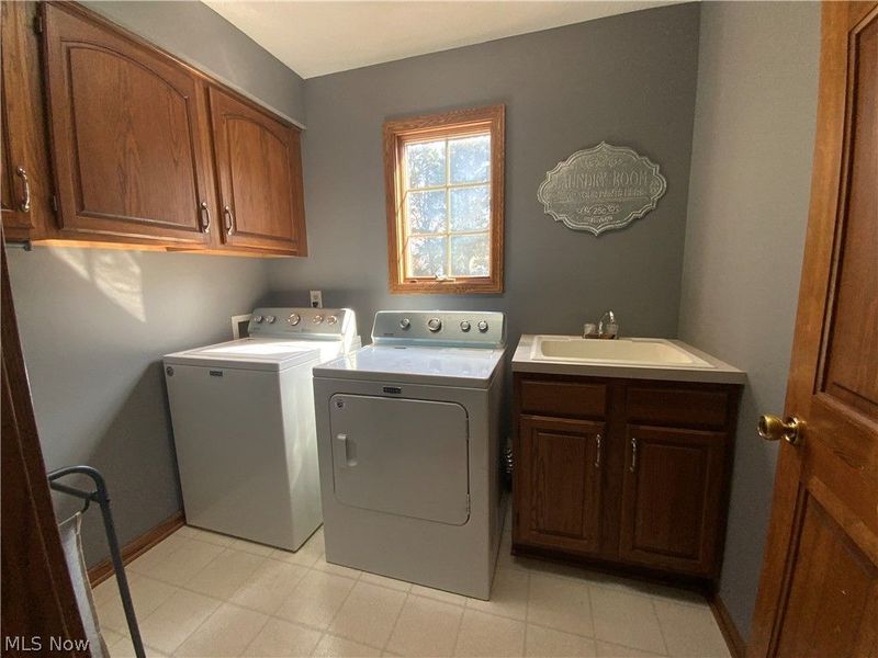 6922 Thornwood Street NW, Canton, OH 44718 Photo 49