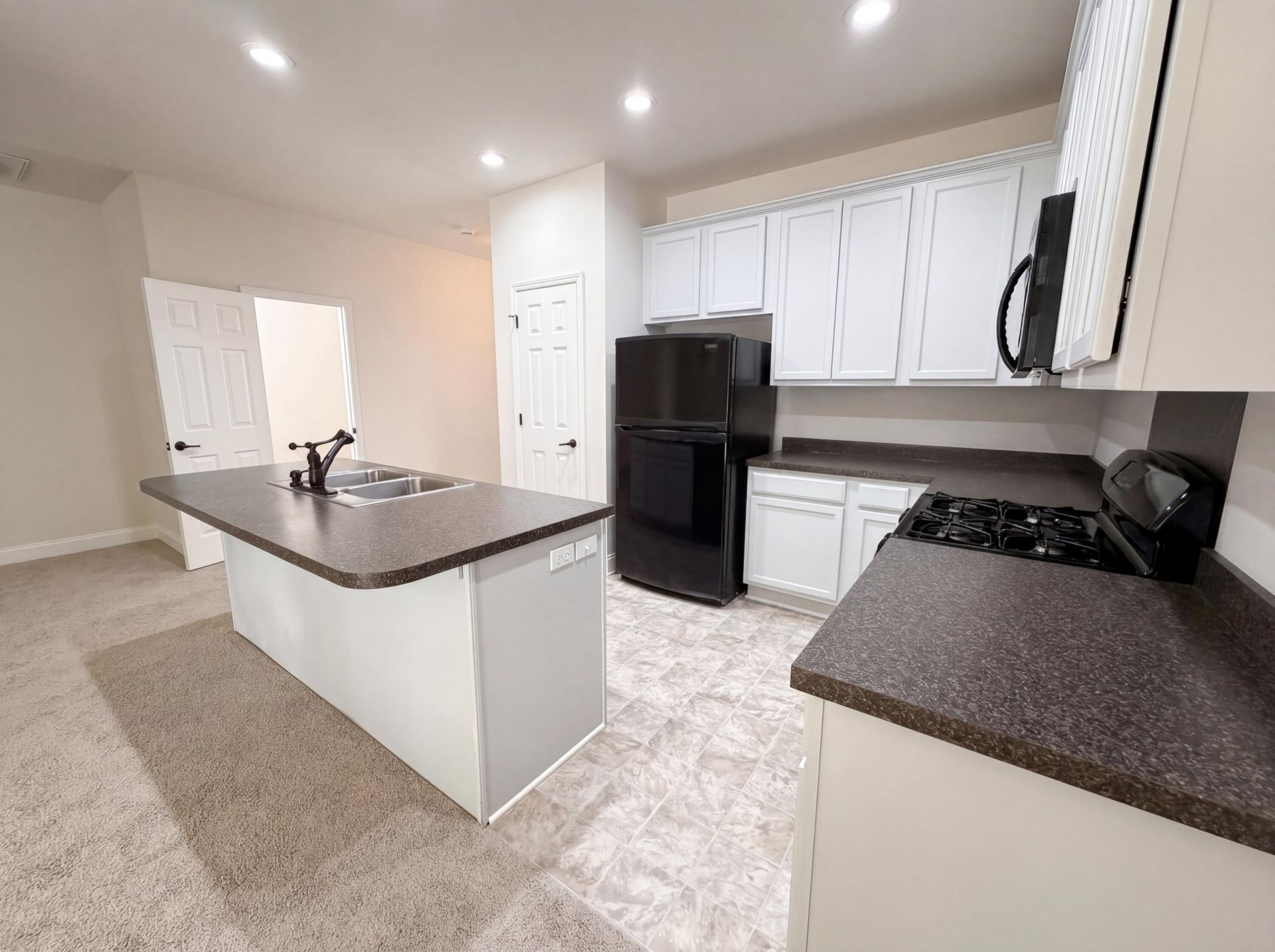 9622 Scarborough Court Photo 7