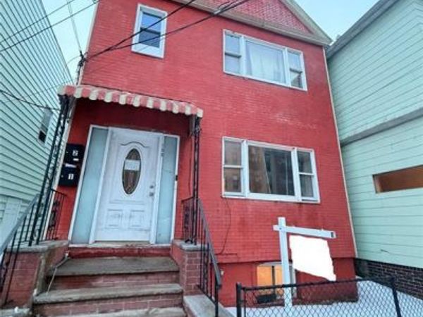 133 Mallory Avenue, JERSEY CITY, NJ 07304