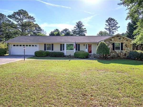 18 Alpine Drive, Cartersville, GA 30120