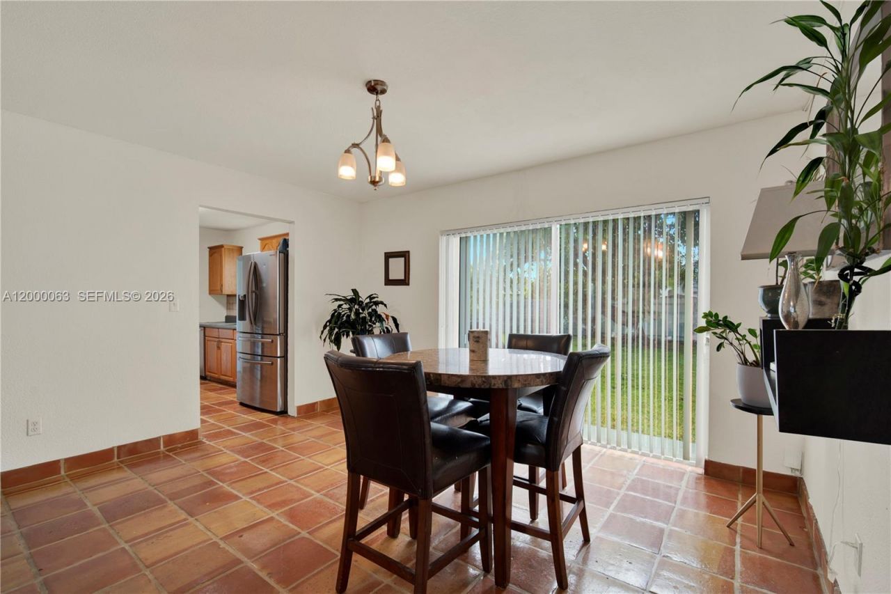 9401 Jamaica Dr, Cutler Bay, FL 33189 Photo