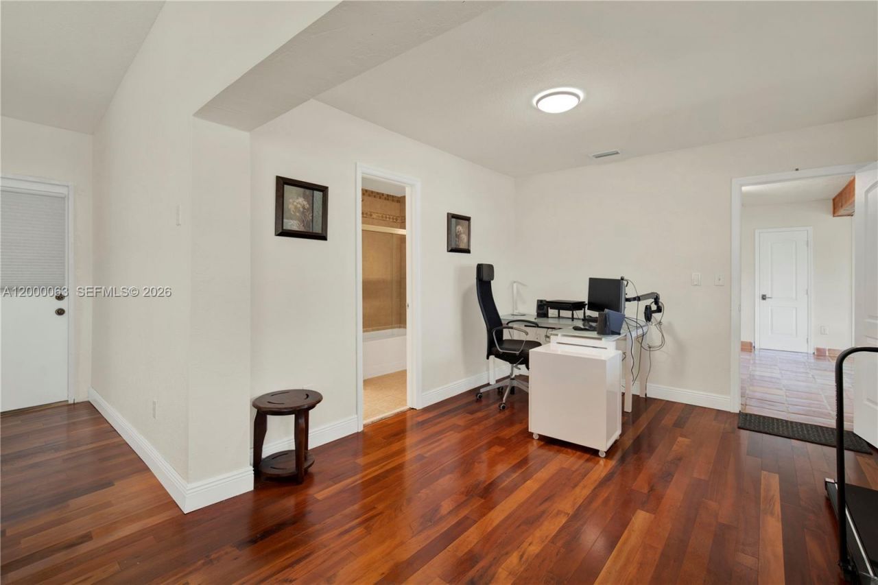 9401 Jamaica Dr, Cutler Bay, FL 33189 Photo