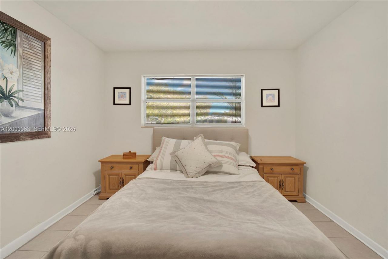 9401 Jamaica Dr, Cutler Bay, FL 33189 Photo