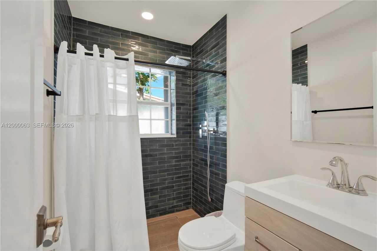 9401 Jamaica Dr, Cutler Bay, FL 33189 Photo