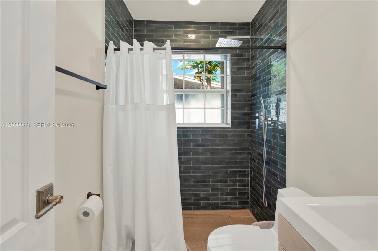 9401 Jamaica Dr, Cutler Bay, FL 33189 Photo