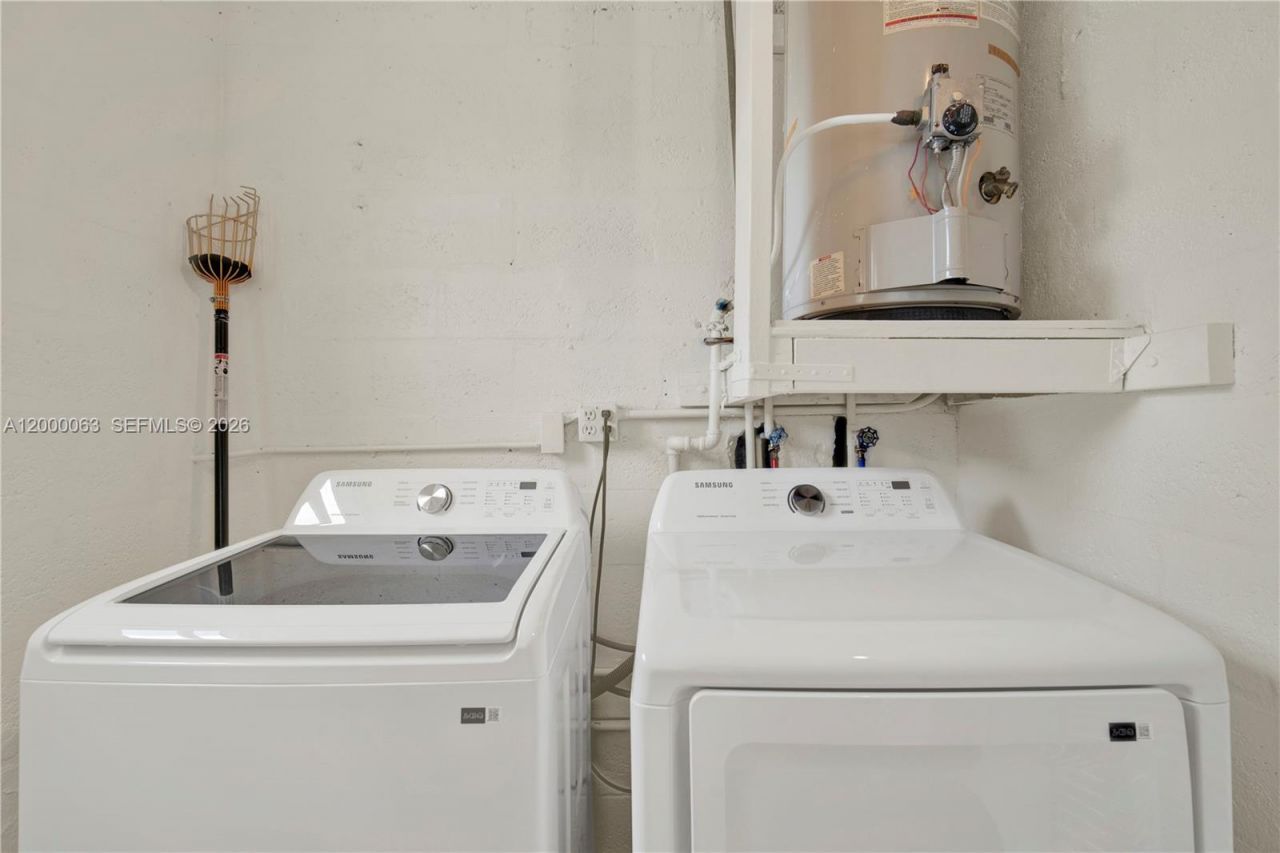 9401 Jamaica Dr, Cutler Bay, FL 33189 Photo