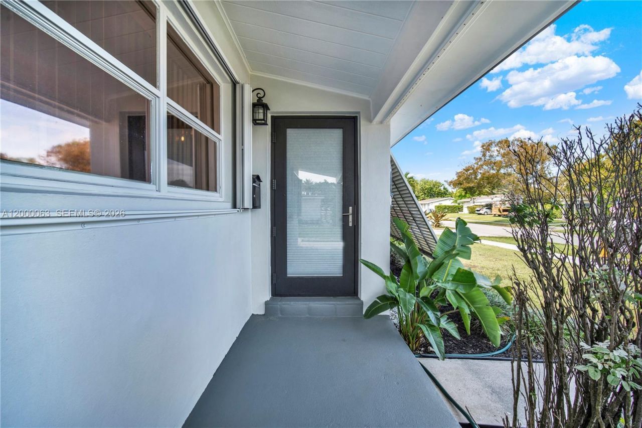 9401 Jamaica Dr, Cutler Bay, FL 33189 Photo