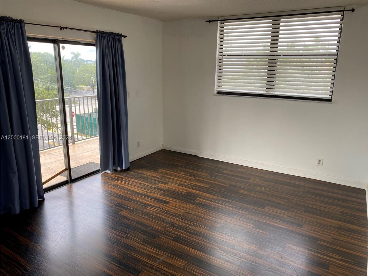 1900 Diana Dr, Unit 3D, Hallandale Beach, FL 33009 Photo