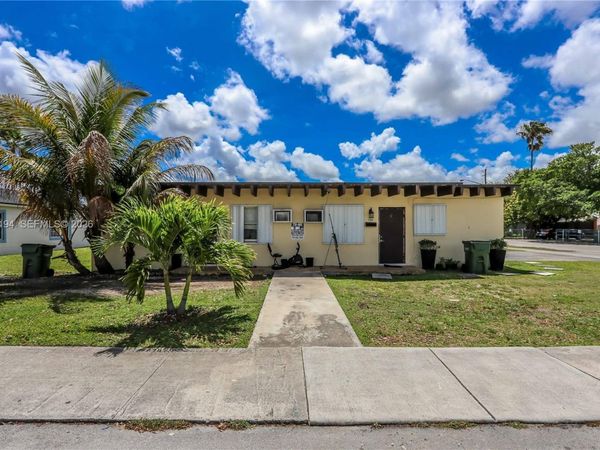 720 SW 6th St, Homestead, FL 33030