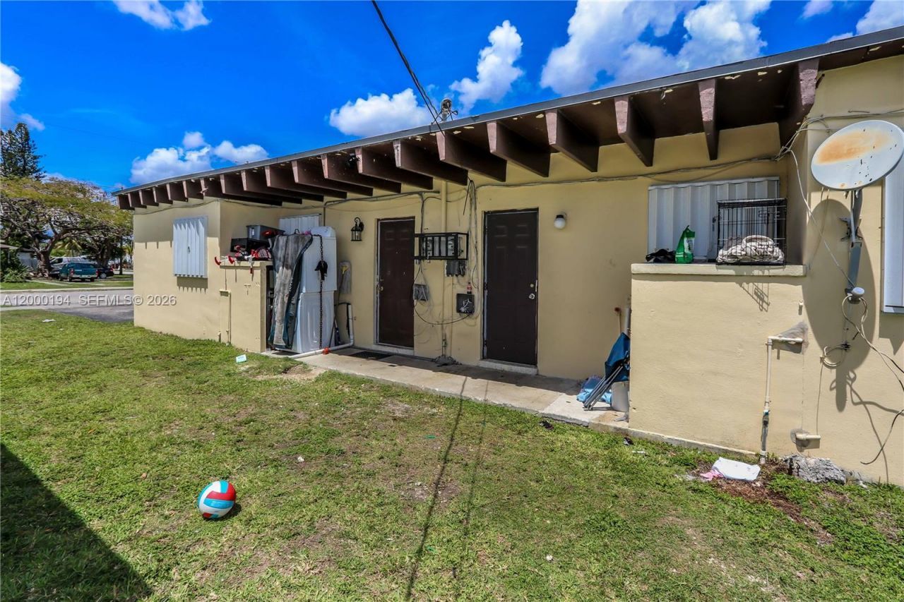 720 SW 6th St, Homestead, FL 33030 Photo