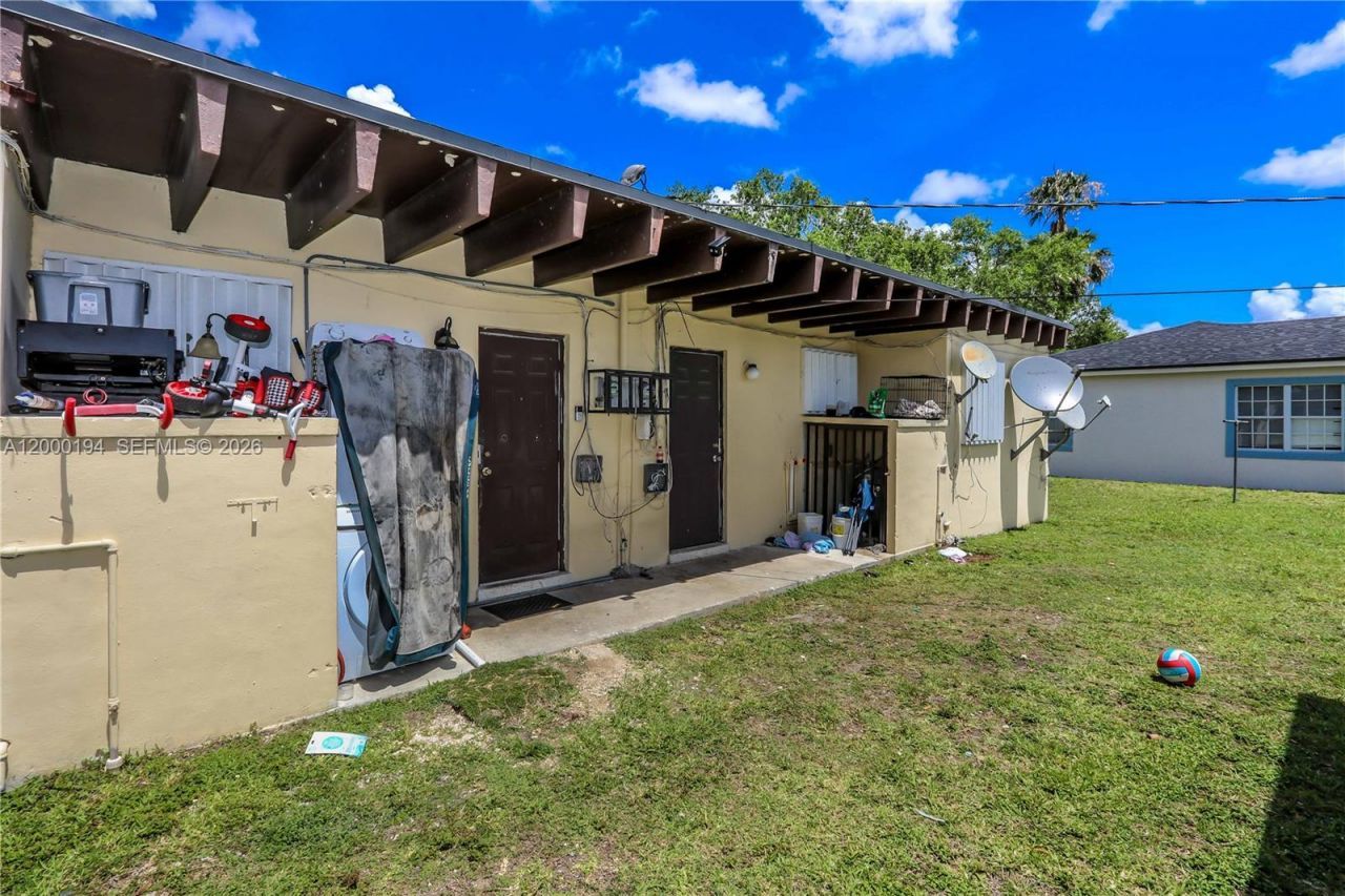 720 SW 6th St, Homestead, FL 33030 Photo