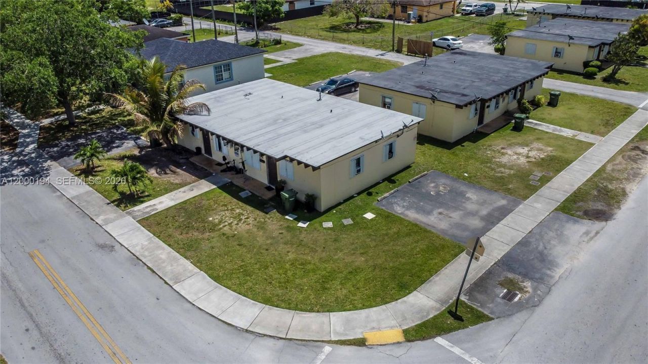 720 SW 6th St, Homestead, FL 33030 Photo