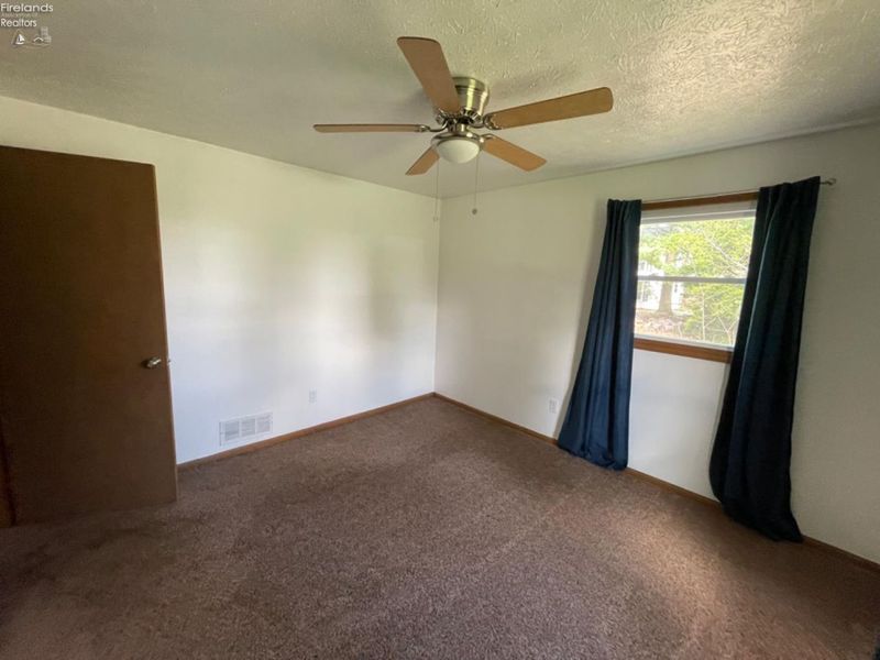 95 South, Berlin Heights, OH 44814 Photo 17