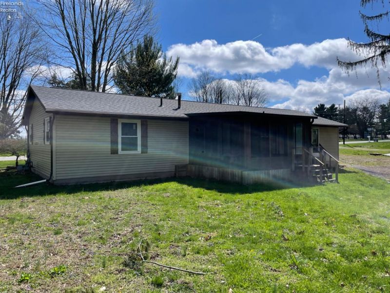 95 South, Berlin Heights, OH 44814 Photo 2