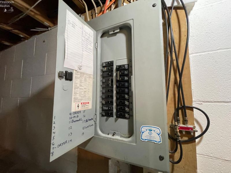 95 South, Berlin Heights, OH 44814 Photo 35