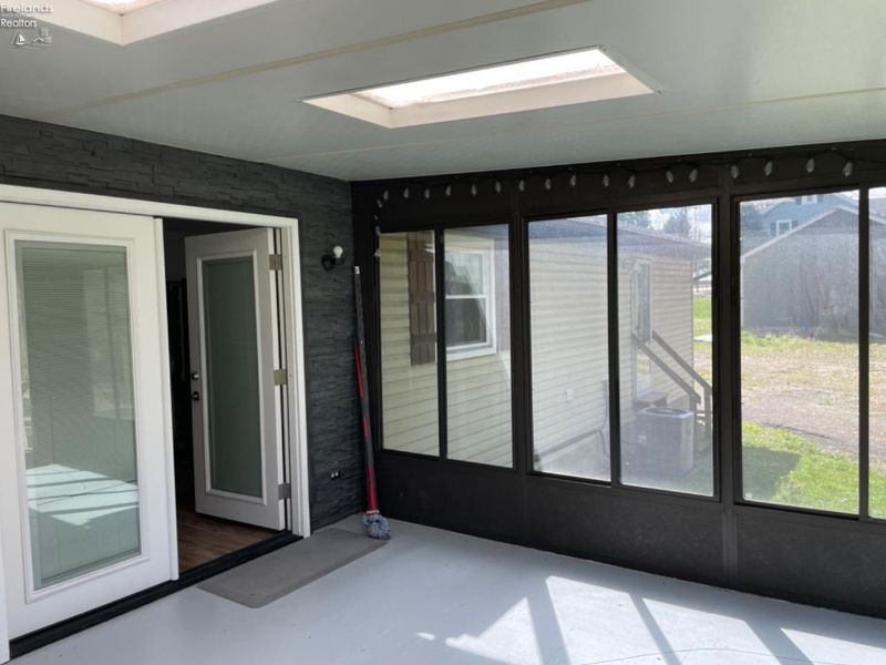 95 South, Berlin Heights, OH 44814 Photo 39