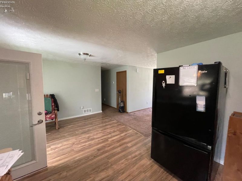 95 South, Berlin Heights, OH 44814 Photo 8