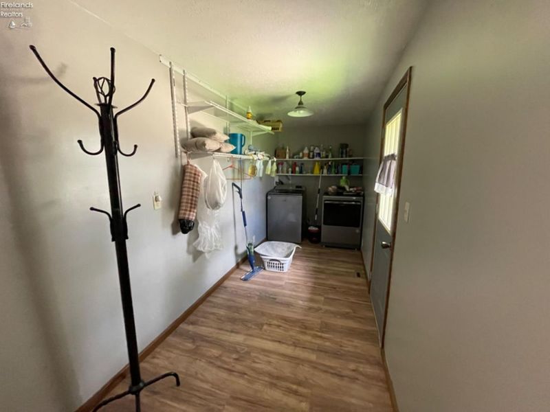 95 South, Berlin Heights, OH 44814 Photo 9