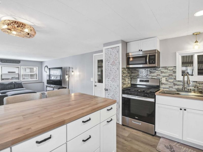 8696 Bayshore Road, Unit 2, Marblehead, OH 43440 Photo 19