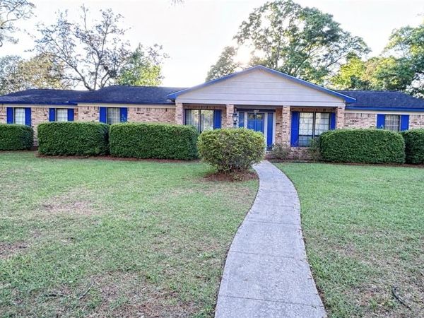 3058 Yorkwood Road E, Mobile, AL 36693