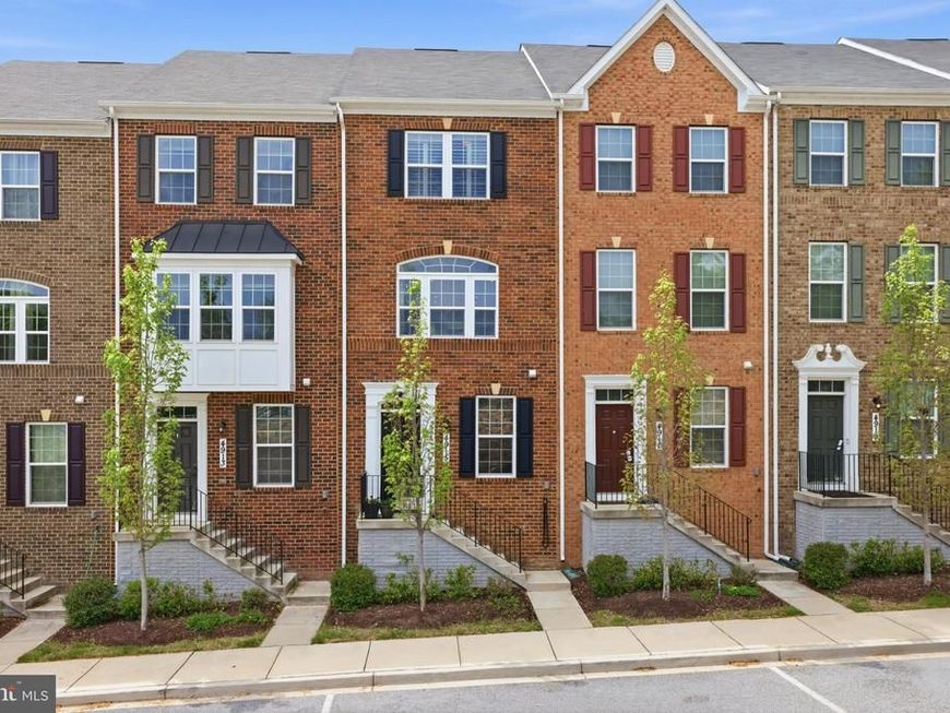 4915 Crest View Drive, Hyattsville, MD 20782 Main Photo
