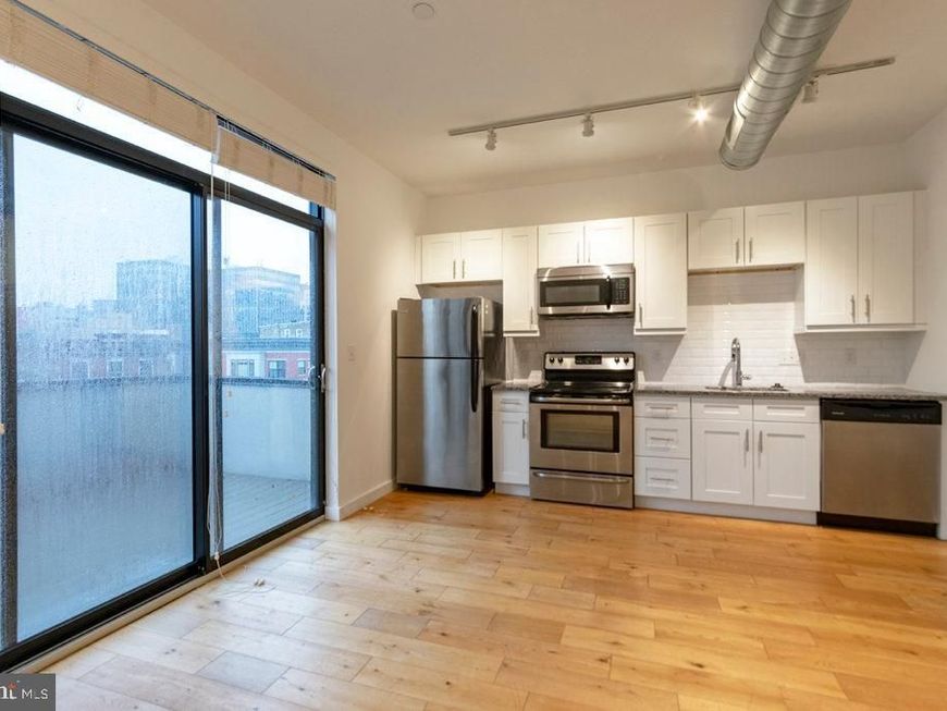 224 Church Street, Unit 509, Philadelphia, PA 19106 Main Photo