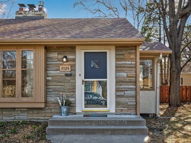 3524 Abbott Avenue N, Robbinsdale, MN 55422