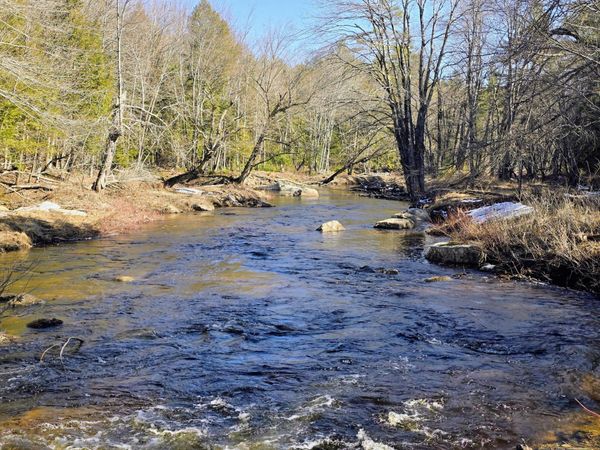 199 Morrill Street, Buckfield, ME 04220