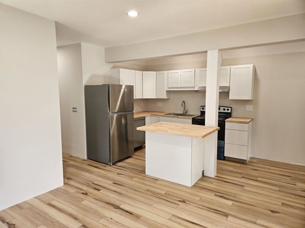 30 Elm Street, Unit Apt 2, Whitefield, NH 03598