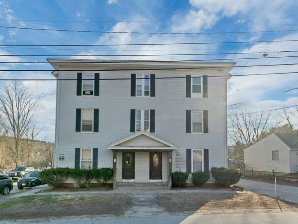 25 School Street, Bristol, NH 03222