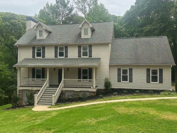 180 Forrest Lake Drive, Fayetteville, GA 30215