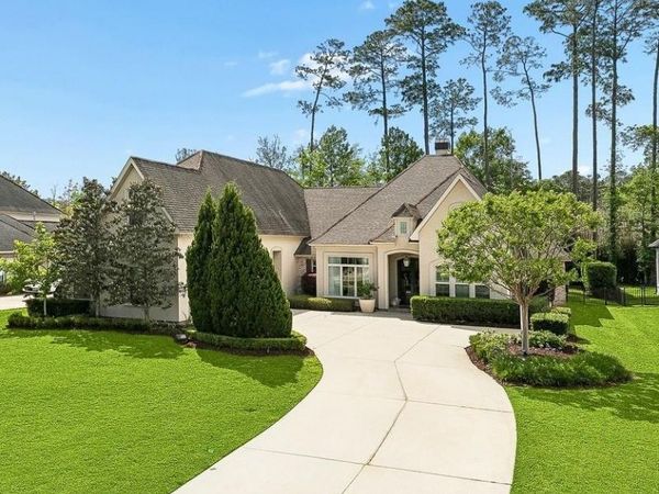 614 MILLIKENS Bend, Covington, LA 70433