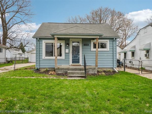 19136 Florian Street, Roseville, MI 48066