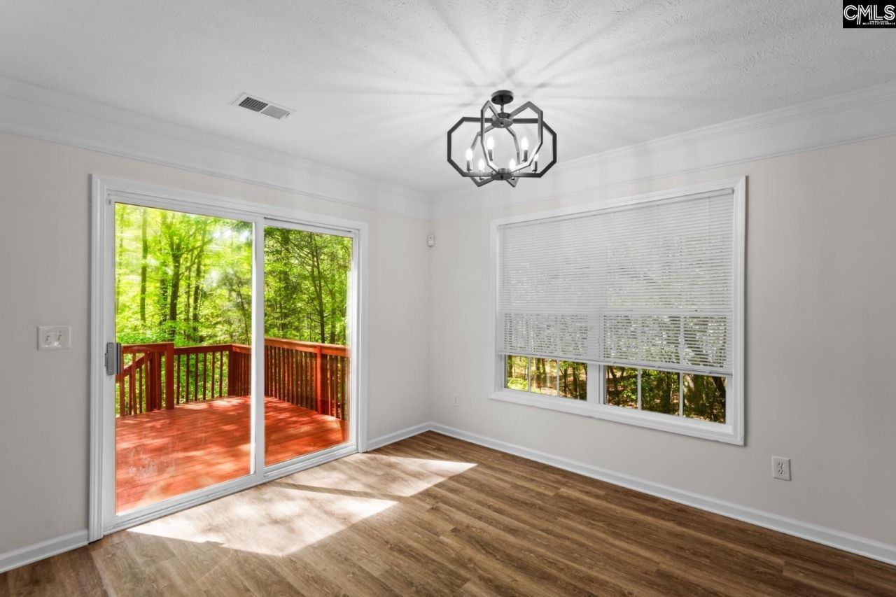 205 Hickory Knoll Road Photo 11