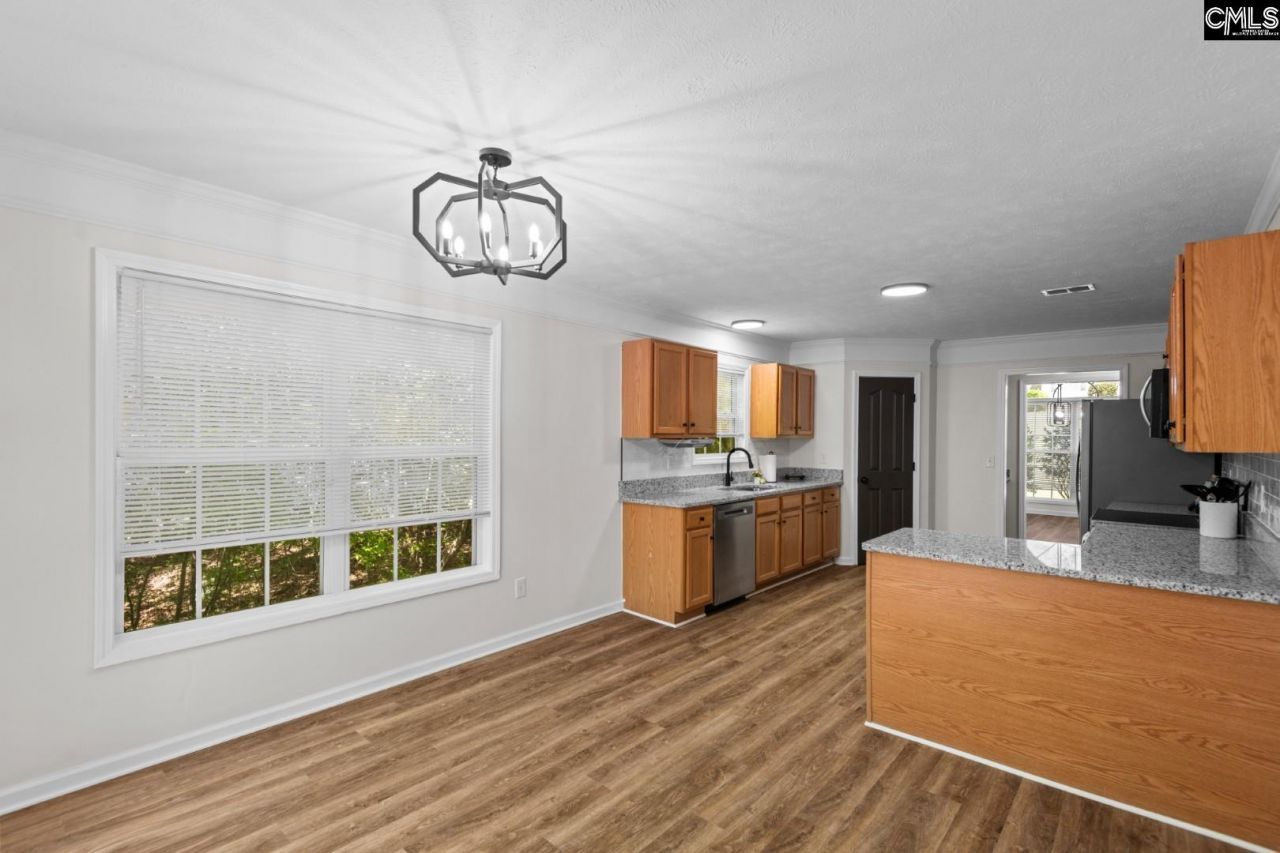 205 Hickory Knoll Road Photo 12