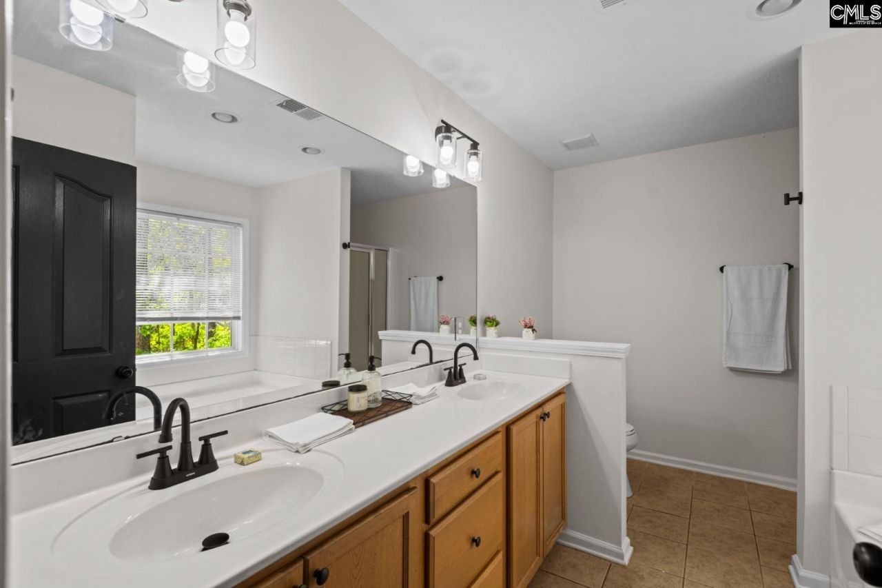 205 Hickory Knoll Road Photo 21