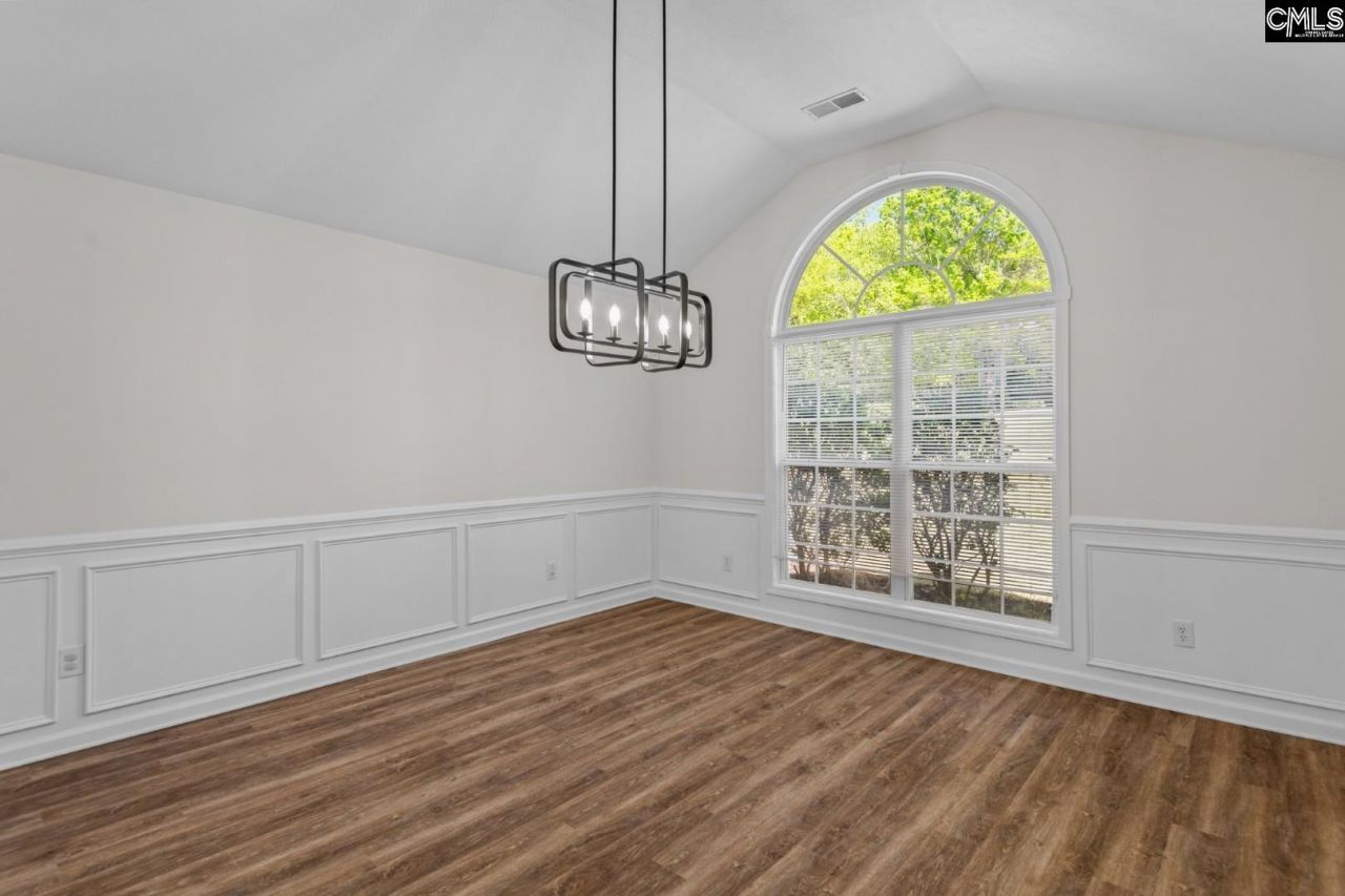 205 Hickory Knoll Road Photo 5