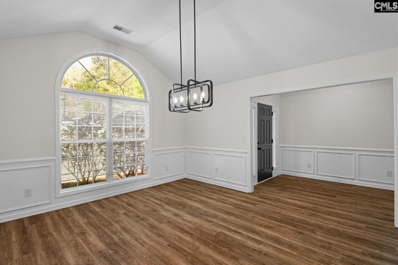 205 Hickory Knoll Road Photo 6