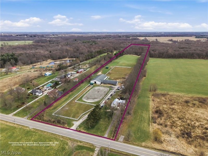 8305 Columbiana Canfield Road, Canfield, OH 44406 Photo 18