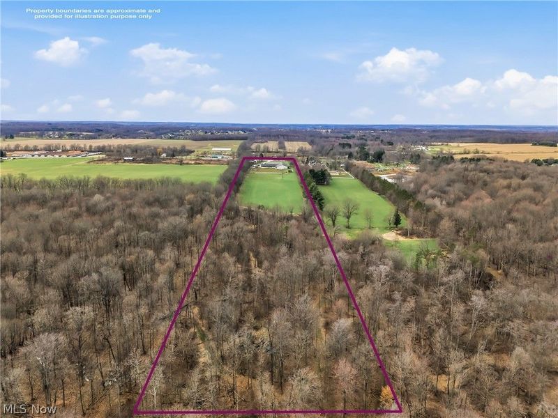 8305 Columbiana Canfield Road, Canfield, OH 44406 Photo 19