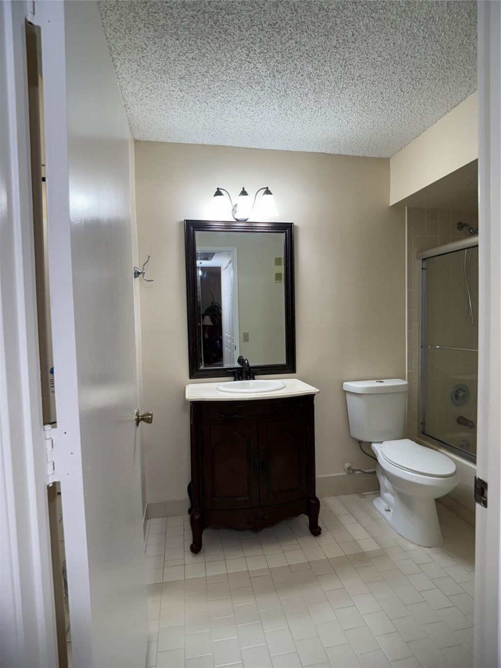 9245 Flynn Circle, Unit 8, Boca Raton, FL 33496 Photo