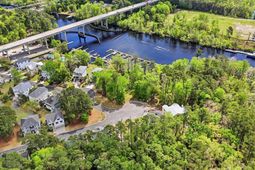 168 Harbor Oaks Dr. photo 4