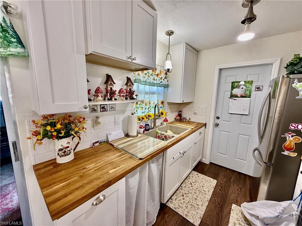 332 Dellwood Ave, Lehigh Acres, FL 33936 Photo