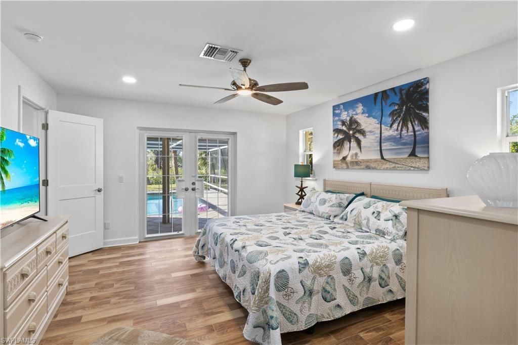 9421 Moonlight Dr, Sanibel, FL 33957 Photo