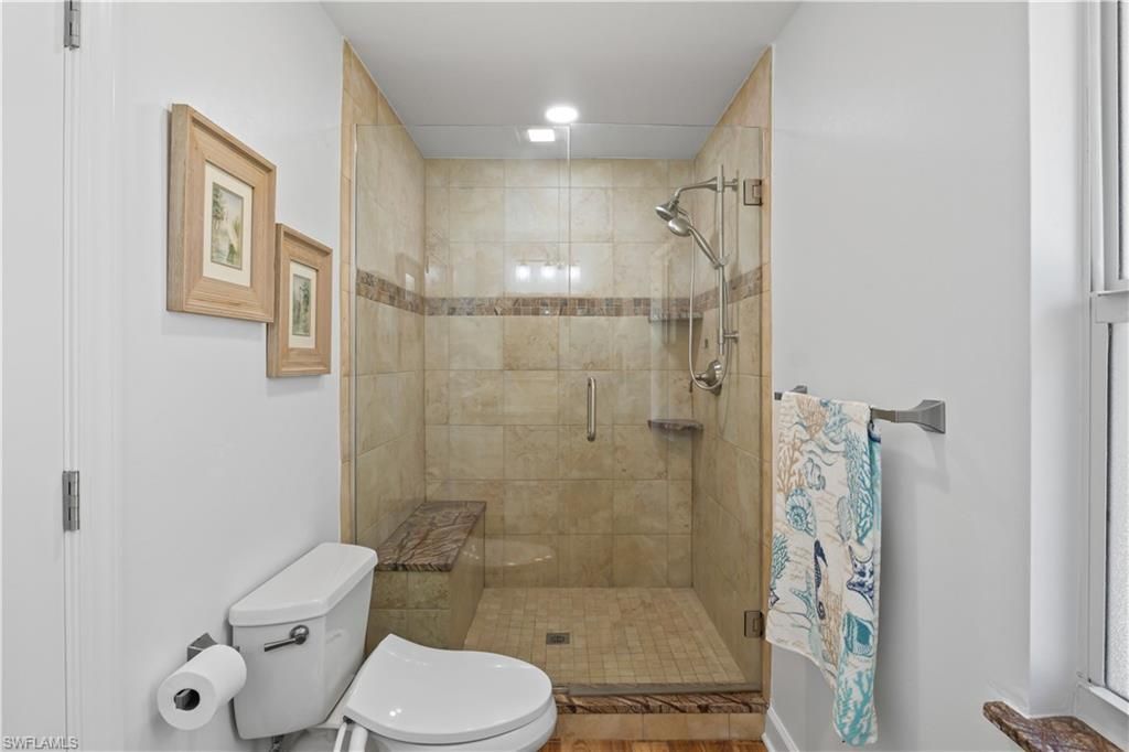 9421 Moonlight Dr, Sanibel, FL 33957 Photo