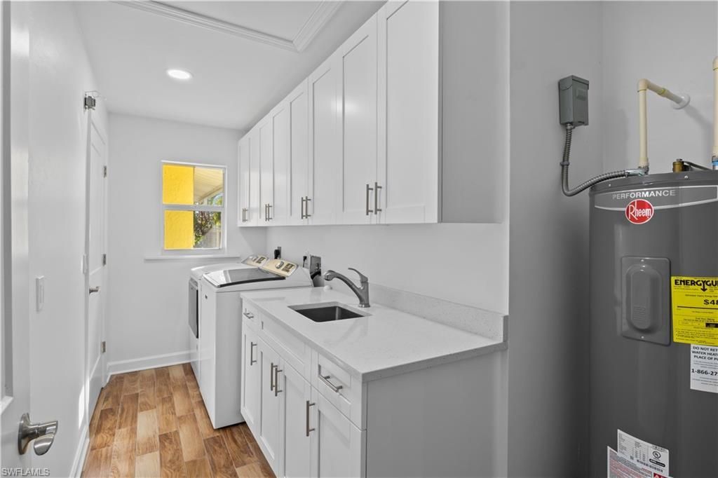 9421 Moonlight Dr, Sanibel, FL 33957 Photo