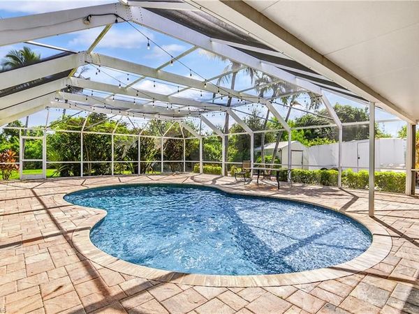 1687 N Flossmoor RD, FORT MYERS, FL 33919