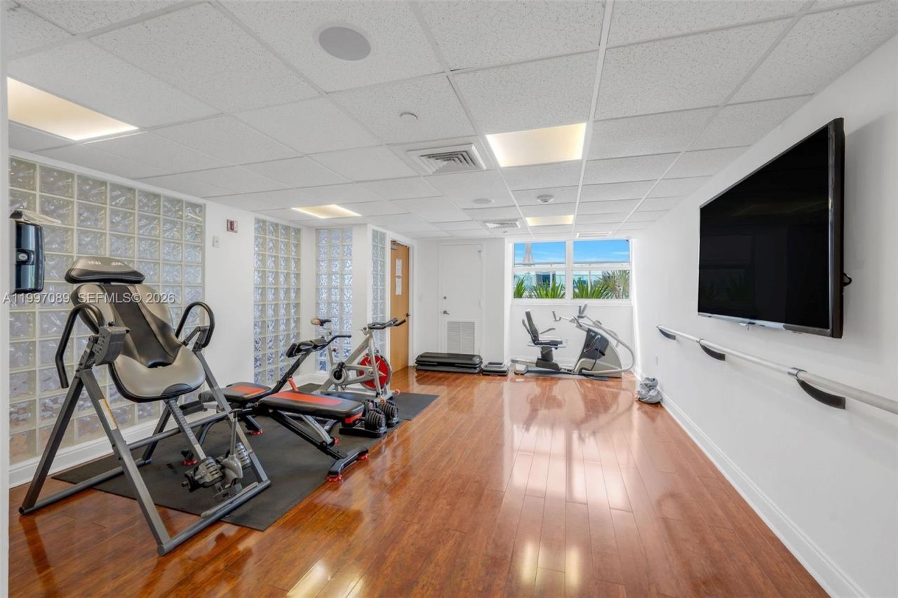 650 West Ave, Unit 1912, Miami Beach, FL 33139 Photo