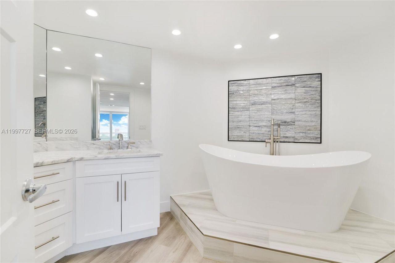 2100 S Ocean Ln, Unit 1912, Fort Lauderdale, FL 33316 Photo